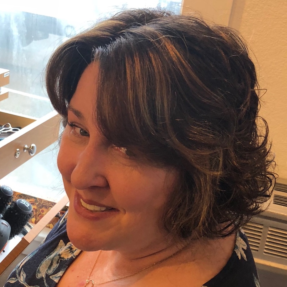 Meet your Posher, Jennifer